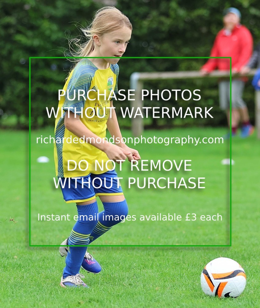 533A2932 - Kendal United Girls Under 9's vs Lancaster Giants (6/9/26)