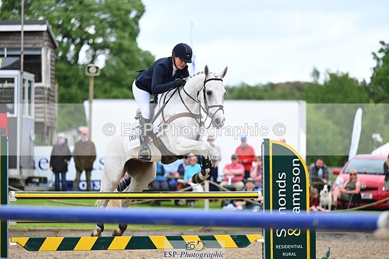 240526-101453-19925 - 317-FILIPO-Piggy_March