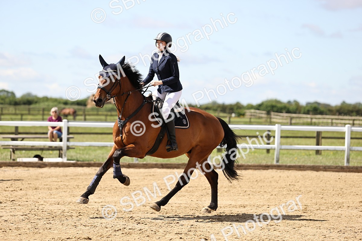 SBM_002099 - Class 9 - Senior British Novice - 90cm