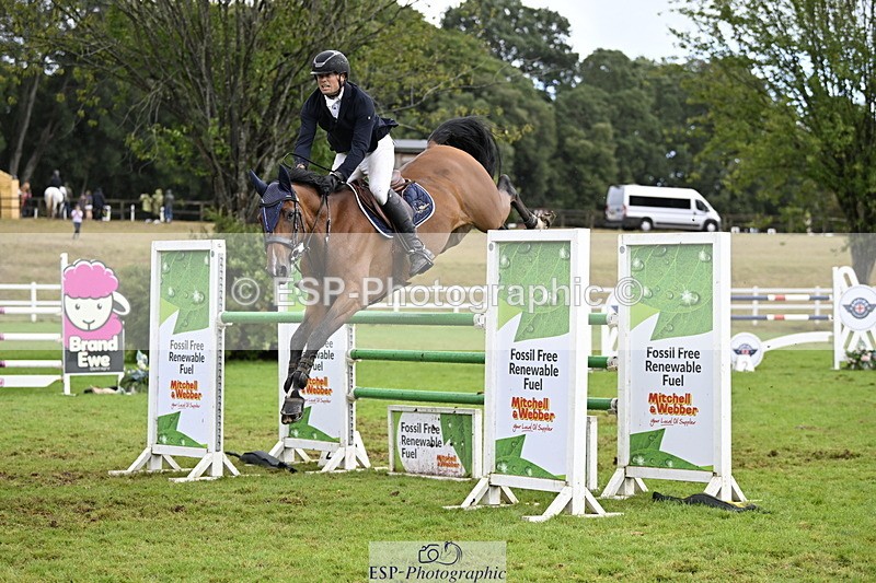 250831A-134653-10547 - Cls 37 Snr 1.35m Grand Prix