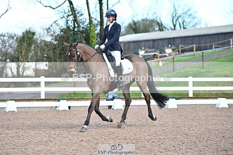 240218A-110331-05786 - 131-Lauren.Burrows-Active.Vogue