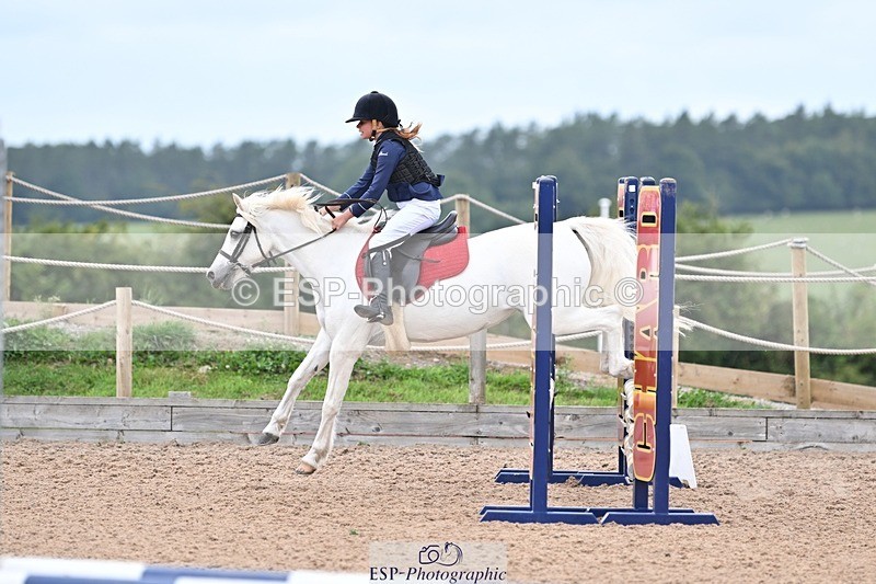 240813-160316-00146 - Clear round & 60cm