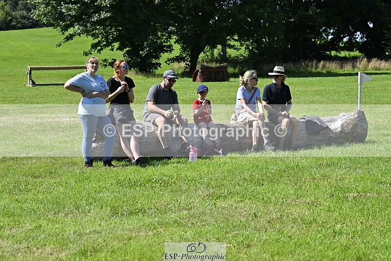 240728B-105025-00724 - Theo's Group XC