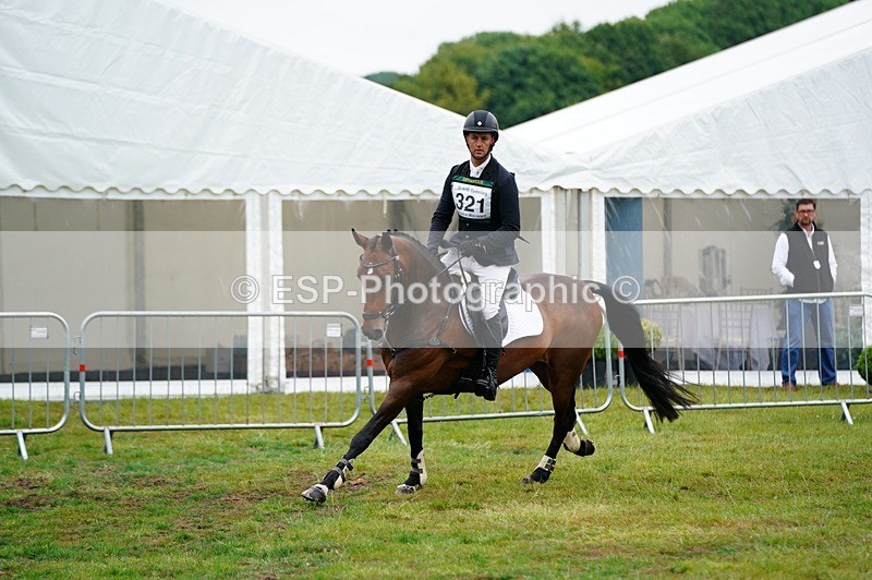 240630X-103716-5433 - 321-Gubby_Leech-ACTIVE_VOGUE