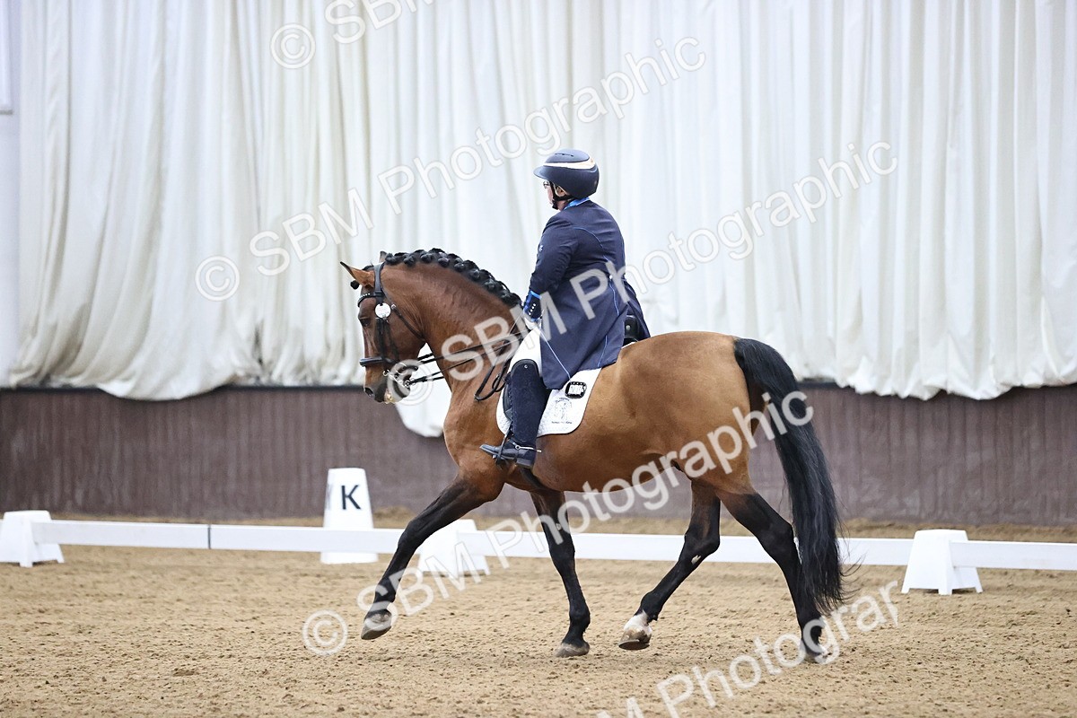 SBM_001302 - Class 21 -23 - FEI INT1-GP-Junior-Junior fsm