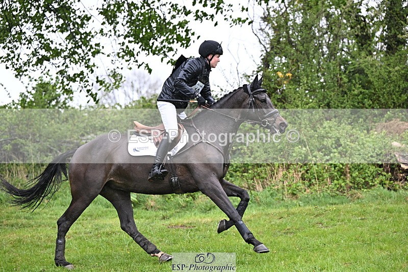 250418-120923-02830 - 019-Sean.Duffy-ZORGVLIET.MERLOT