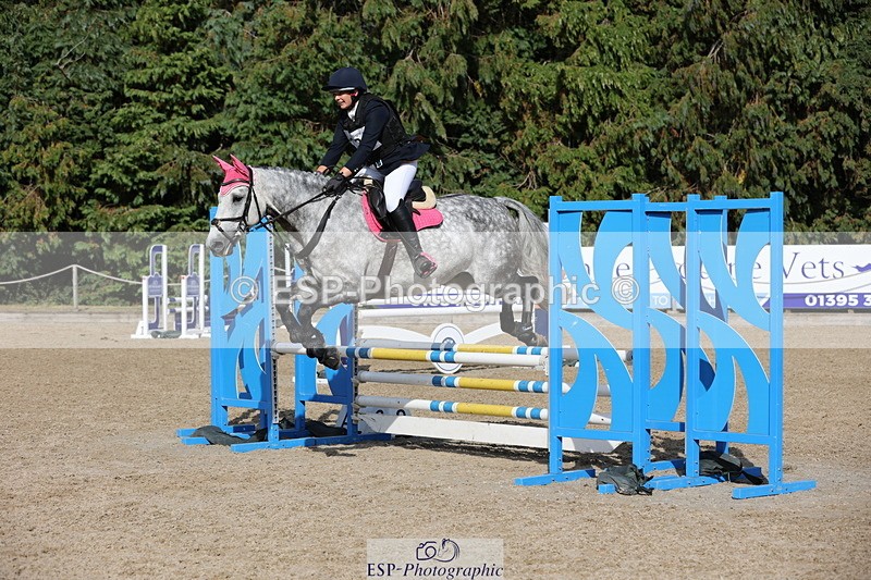 250803A-171419-17792 - R-823-Sophie.Channon-HIVES.LUCKY.BOUNCER