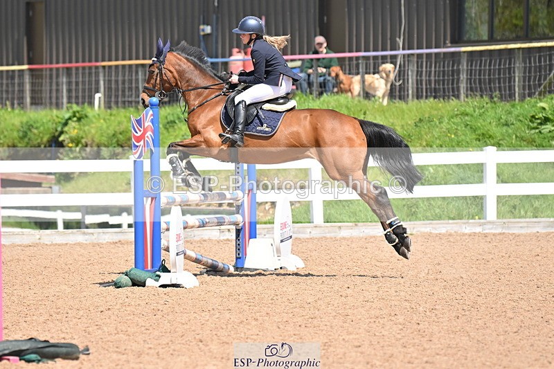 240504A-132545-01741 - Cls 18 & 19 Club & Schools 90cm