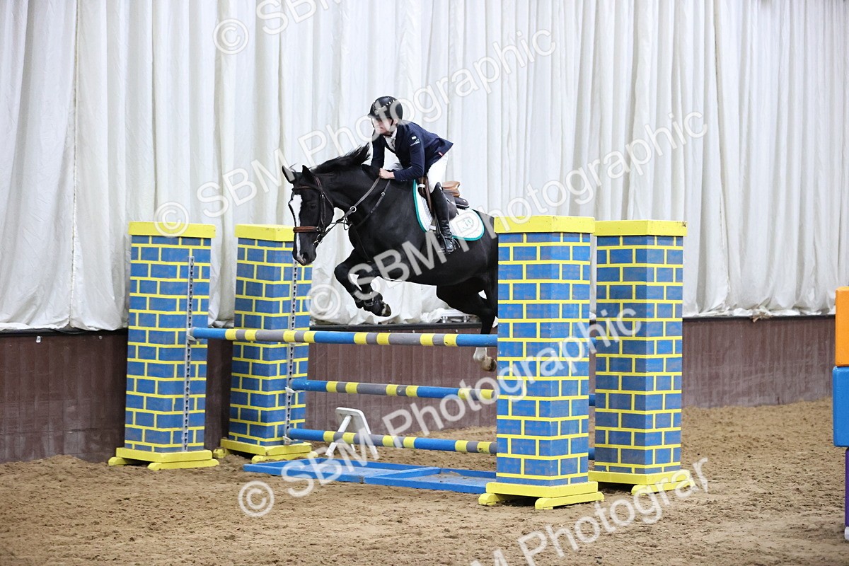 SBM_002063 - Class 4 - Senior Newcomers - 1.10m Open