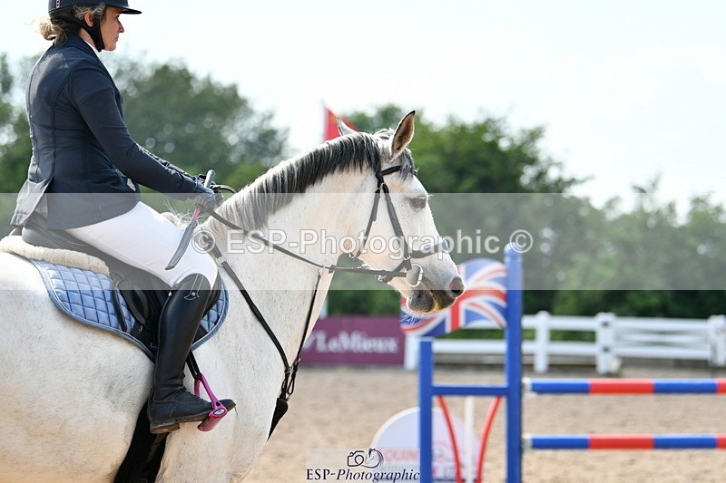 240512A-150057-19234 - Cls 43 95cm National Am Quali