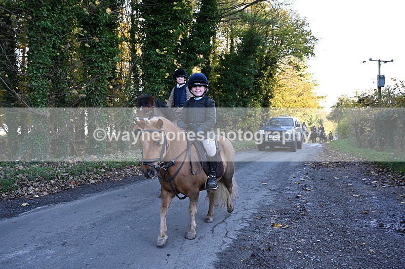 WJ6_9750 - Walk Home