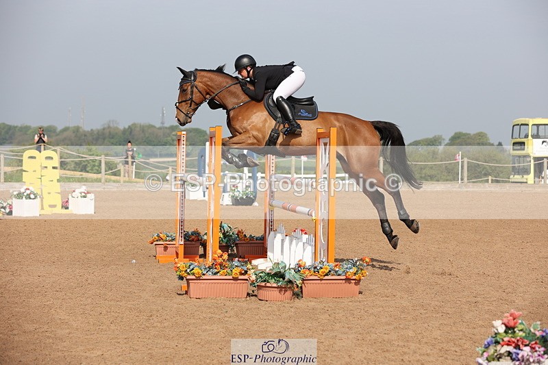 240511A-094146-11191 - Cls 32 Foxhunter