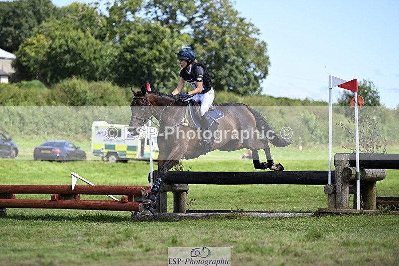 240811A-120259-02257 - 067-