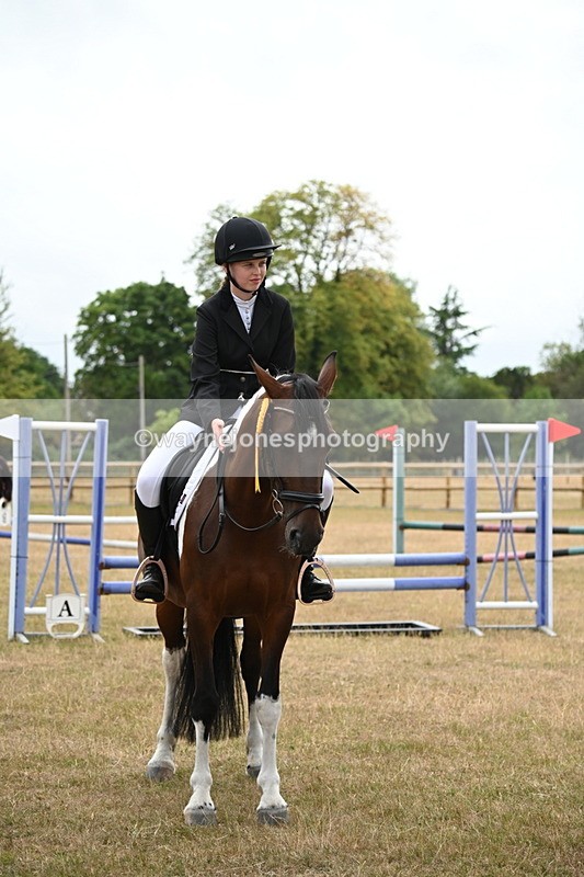 WJ6_0998 - Class 14 Intermediate Jumping 75cm