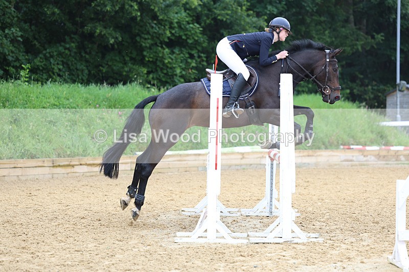 3E7A5490 - Class 4: Senior British Novice/90cm open