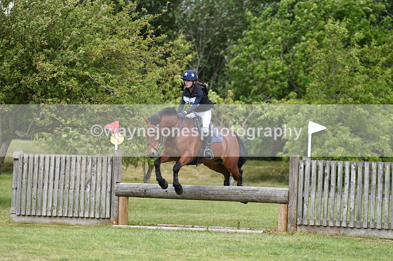 WJ5_3383 - Class 5 80cm Pairs