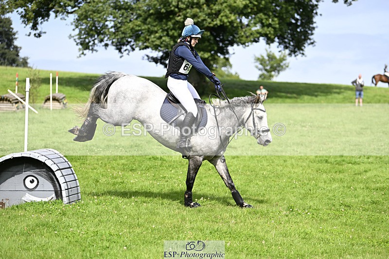 240804-161143-17878 - 662-Phoebe_Annear-THE_RIDGE_CROSS_FESTY