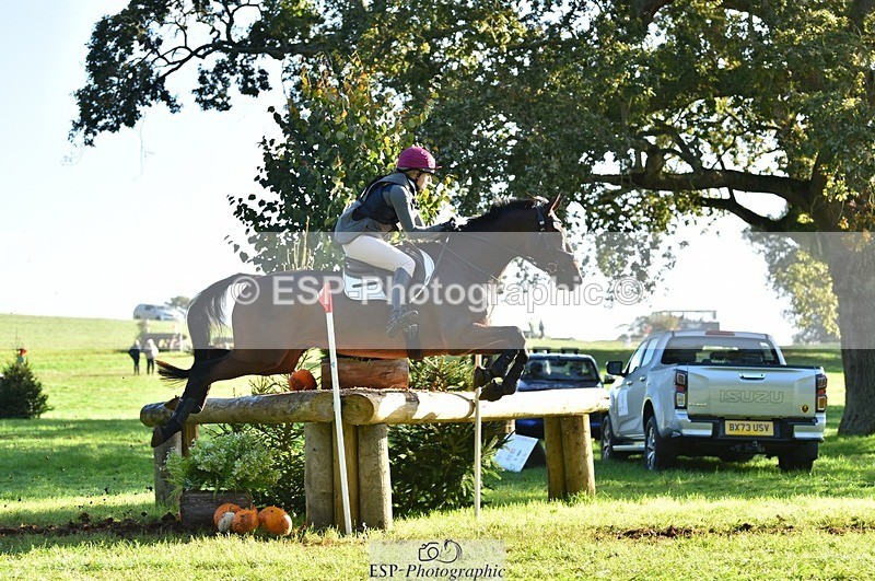 231022-103826-25369 - 228-CHEVALIAN.DUCATI-Hannah.Hobhouse-XC
