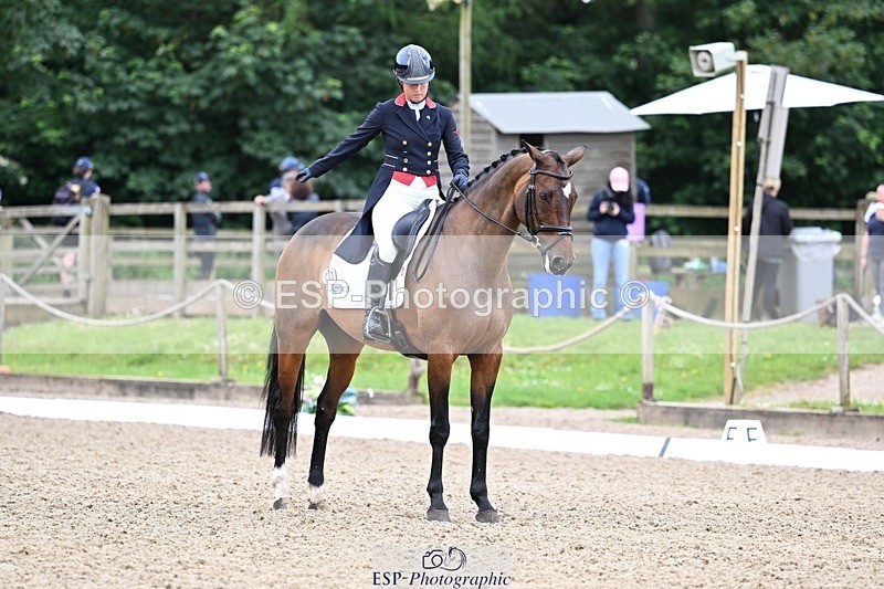 260529A-115709-08138 - G-763-Kirsty.Chabert