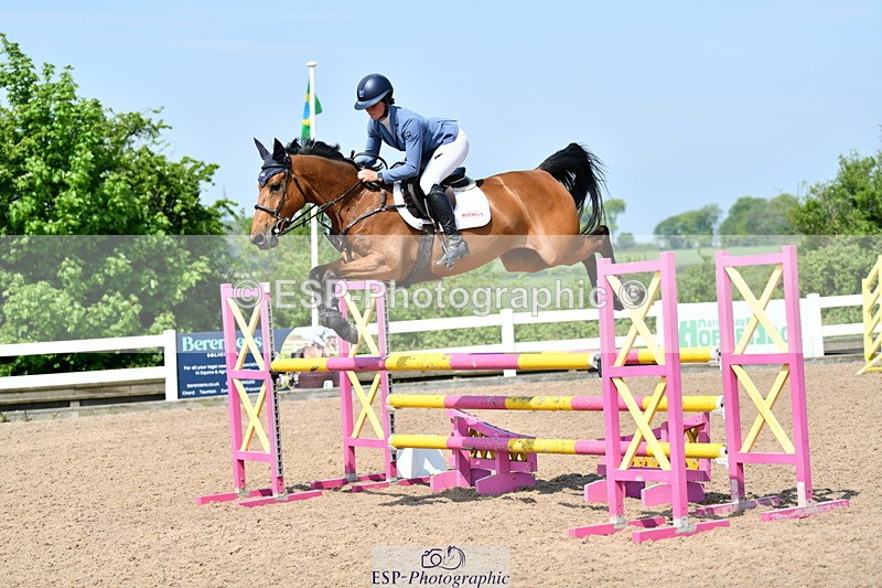 240512A-113211-17929 - Cls 40 Discovery Second Round Jump Off and Pres