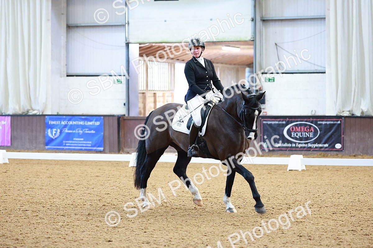 SBM_001256 - Class 18-15-16-22 - Elementary 5 Novice 5-Novice 6