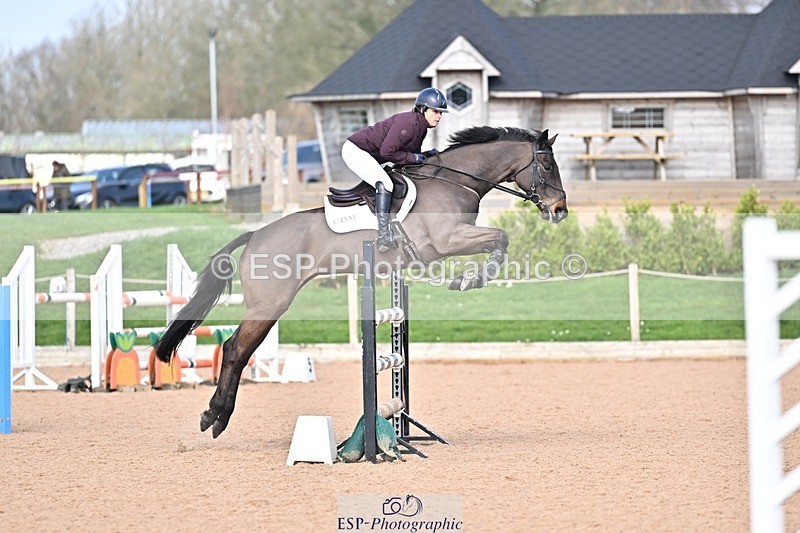 260225-130329-00363 - Cls 4 Newcomers and 1.10m