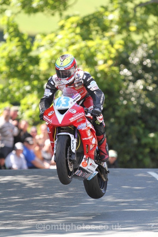 IMG_1679 - SuperSport Race 2 - TT 2013