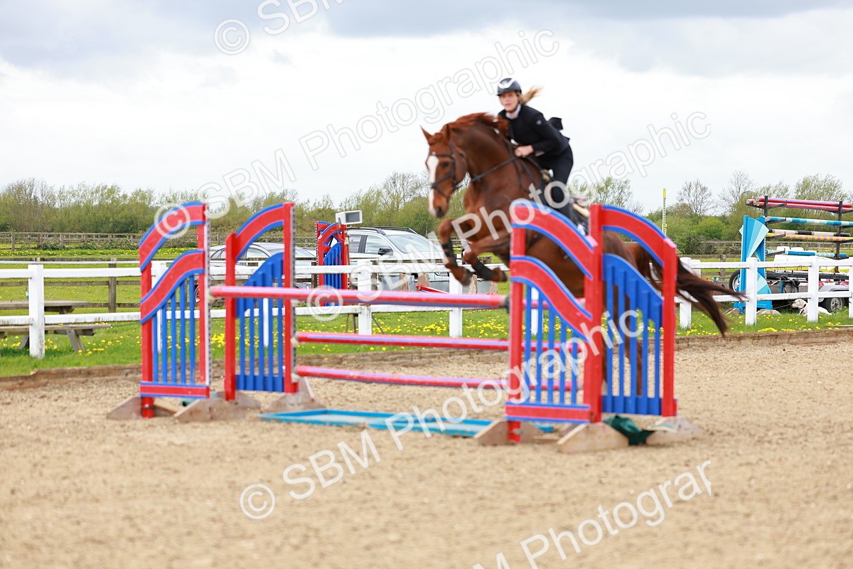 SBM_002251 - Class 10 - Senior Newcomers - 1.10m