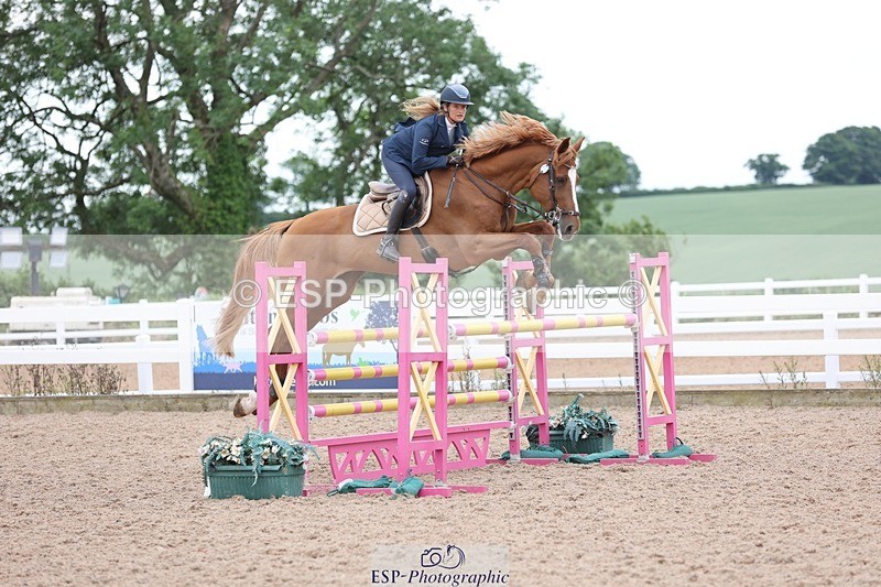 250625-155627-01573 - Cls 6 Foxhunter and 1.20m Open