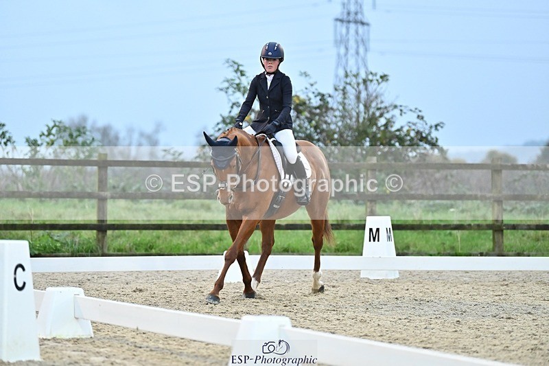 241103-162014-03324 - Novice 1 - 16.18 to 17.50