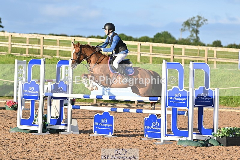 240628A-200946-02012 - Cls 7 Graham Heath 128cm + 138cm