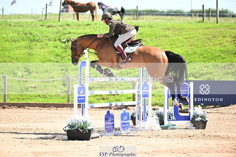 240718A-110344-04724 - Cls 1, 3 Star Small Tour 1.35m