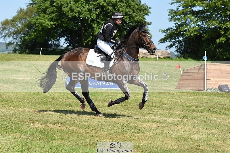 230527-151514-10072 - 353-THE_RIPPER-Bundy_Philpott-XC