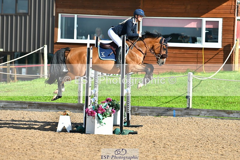 230811A-090654-02951 - Cls 14 A&B Snr Disco & 1.00m Open