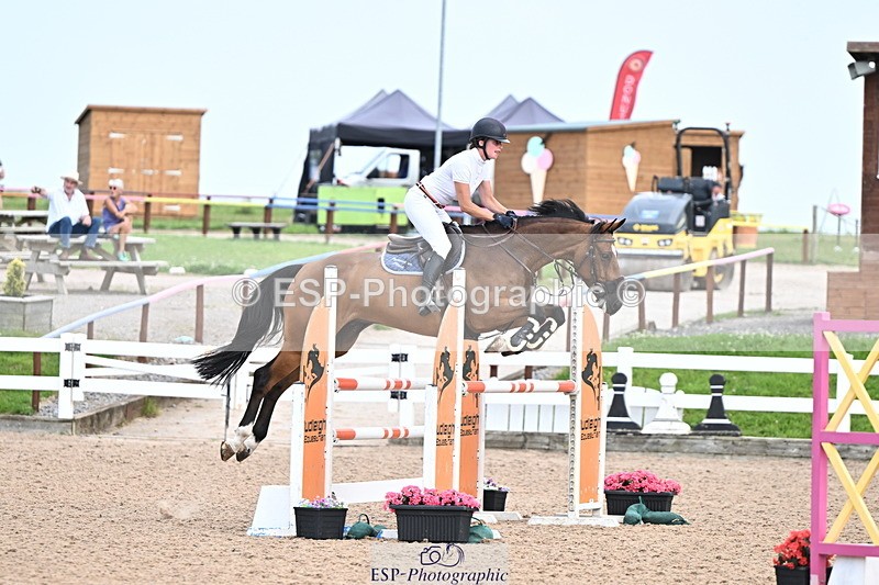 240801A-142525-02083 - Cls 12 Snr Newcomers