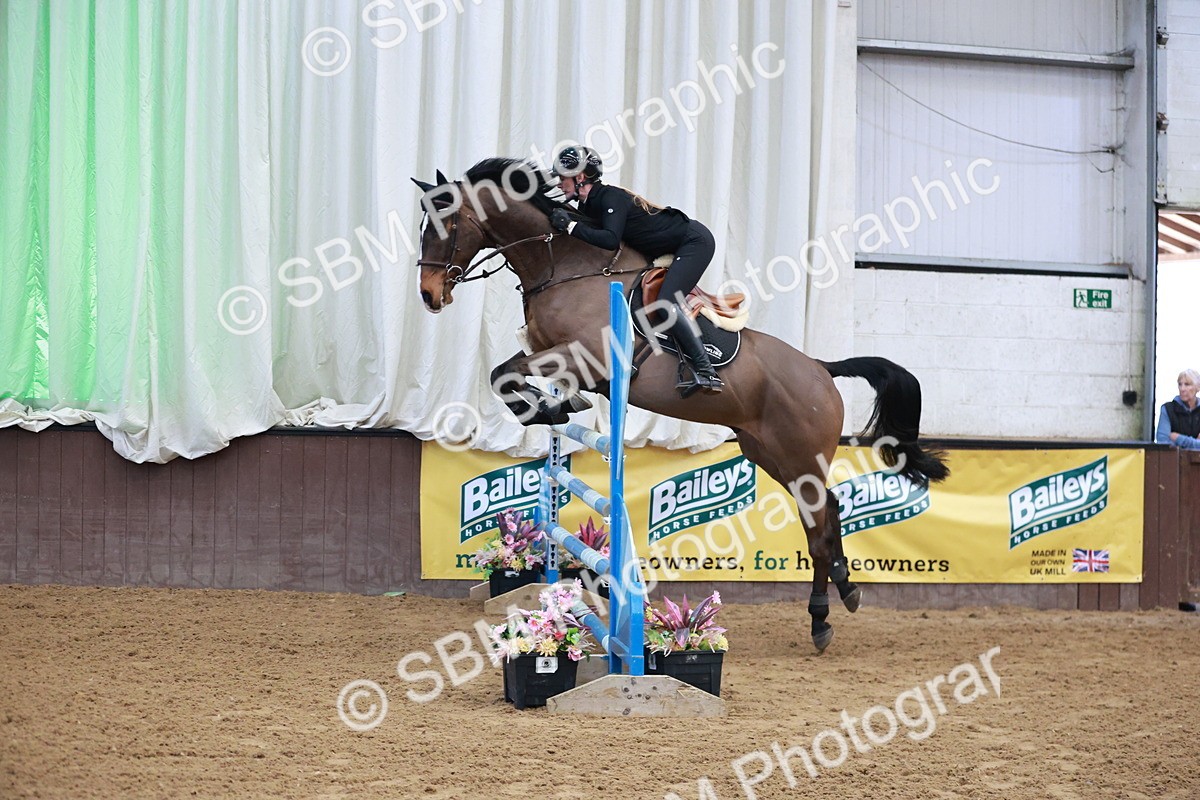 SBM_000960 - Class 5 - Senior Foxhunter - 1.20m