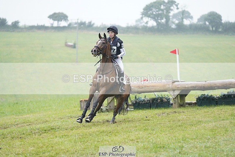 240901A-151550-10638 - 557-Sophie.Walker-ALL.ABOUT.IMAGE