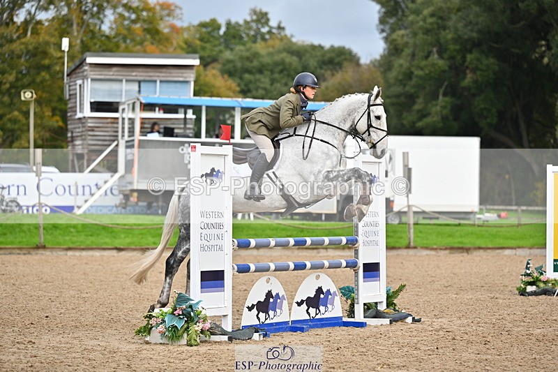 251026A-114430-24098 - D-329-Clementine.Montgomerie