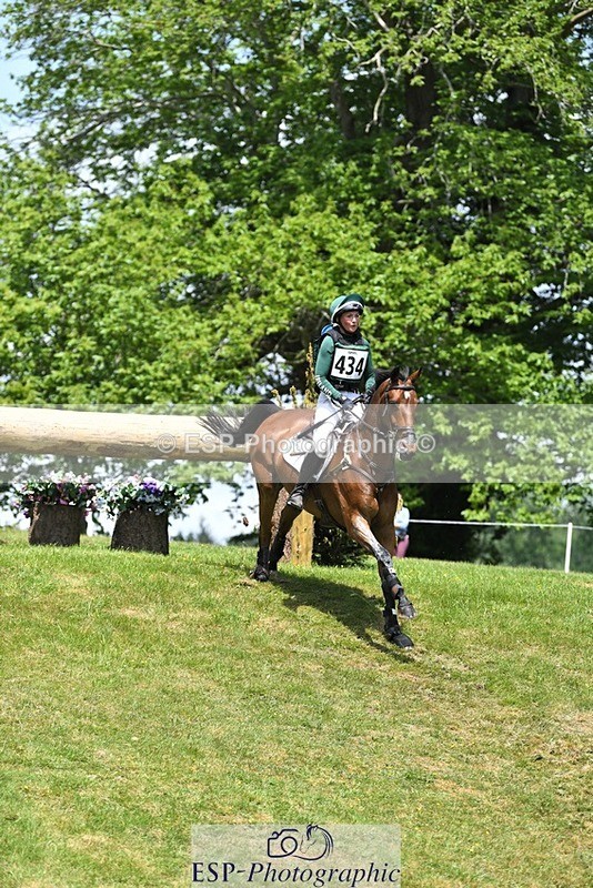 230528-123142-16566 - 434-KILCANDRA_CAPITOL-Susie_Berry-XC