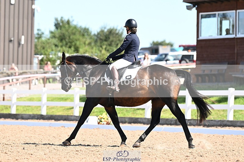 240816A-114035-04090 - 249-Georgina.Young-Minuet1v