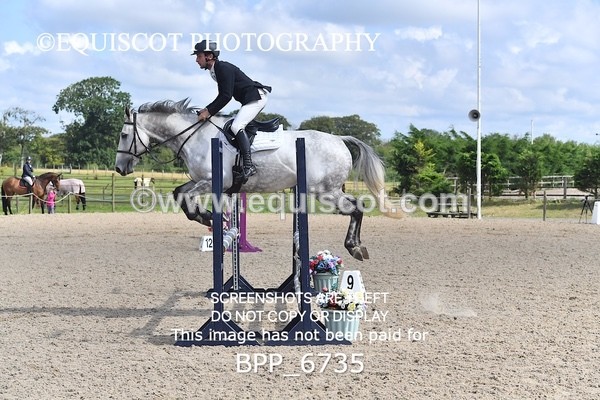 BPP_6735 - CLASS 3 Senior BritiNovice/ 90cm Open