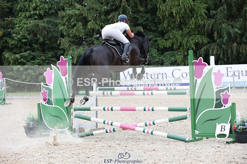 230908-172405-03280 - Cls 9 Snr Newcomers & 1.10m Open