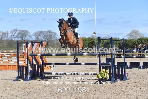 BPP_1981 - CLASS 20 SUN RHS Foxhunter Championship Qualifier