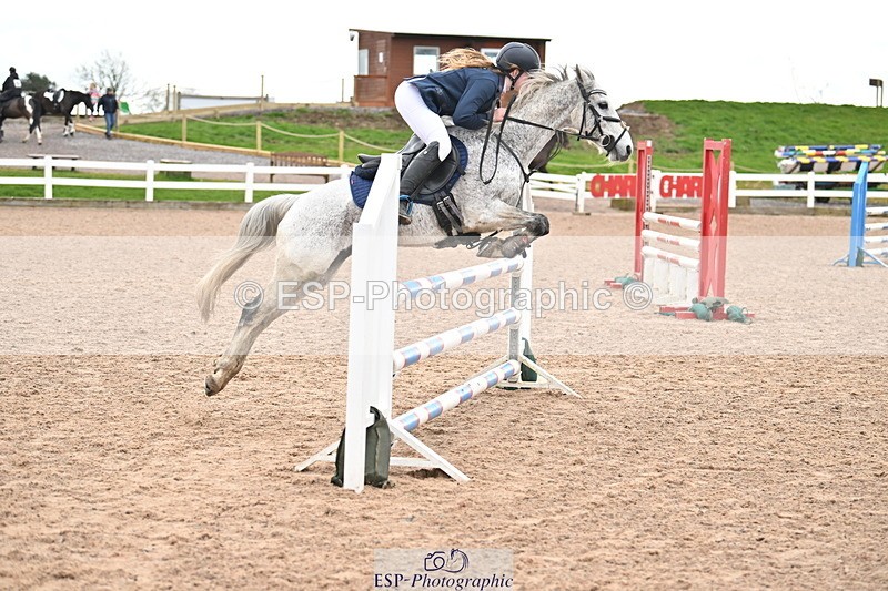 240310A-111306-02264 - Cls 4 Pony Discovery and 90cm Open