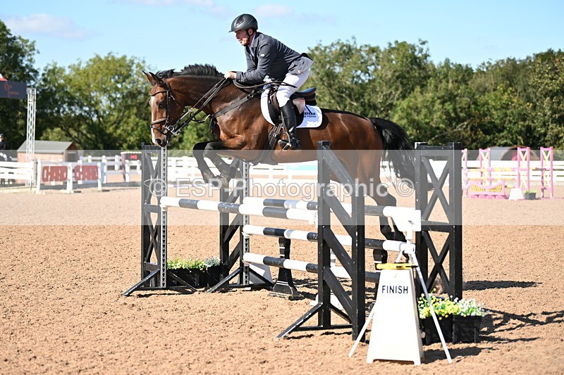 240914A-150435-07945 - Cls 25-S 1.10m Amateur Qualifier