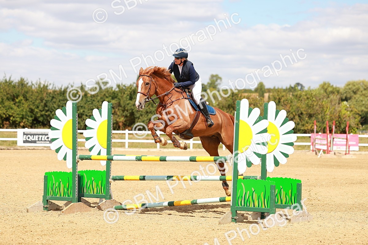 SBM_006648 - Class 4 - Senior British Newcomers - 1.10m