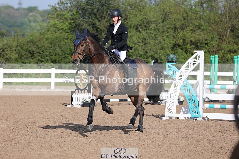 240510A-084631-04406 - Cls 13 British Novice and 90cm Open