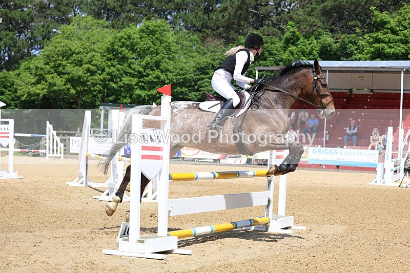 3E7A9924 - Class 9: Senior BN/90cm open