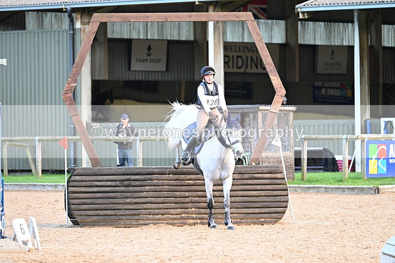 WJ7_6477 - Time 16:55 to 17:11