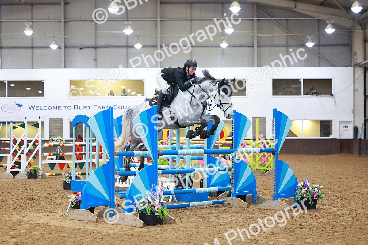 SBM_003744 - Class 11 - Senior Foxhunter - 1.20m
